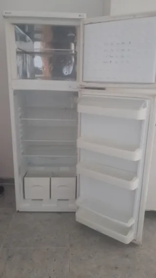 Lavadora LG 7kg y Nevera