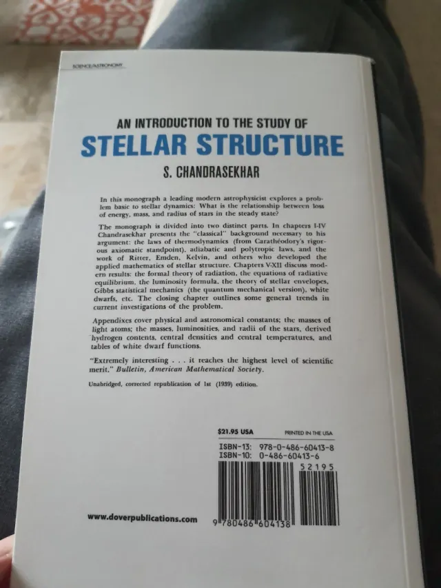 An Introduction to the Study of Stellar Structure