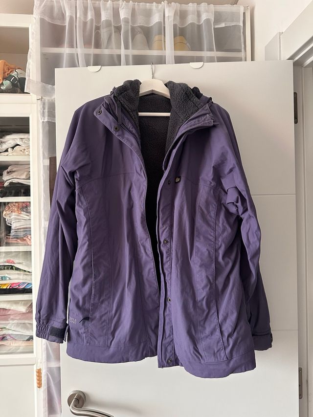 Abrigo Lowe Alpin morado años 90