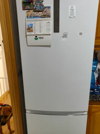 Nevera Haier No Frost ,para piezas y manitas