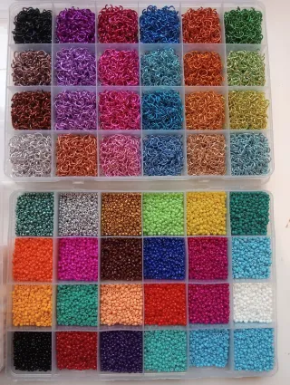 Lote Bisutería: Cuentas, Abalorios y Herramientas