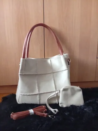 Bolso Beige con Cartera a Juego