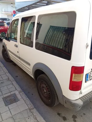 Ford Tourneo Connect 2005