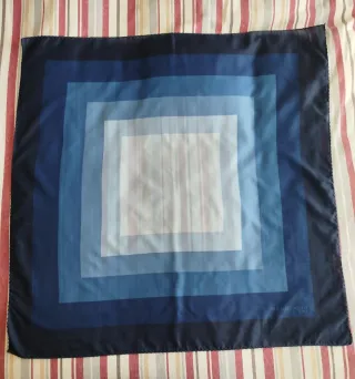 Pañuelo de seda MICHELANGELO dif. tonos de azul