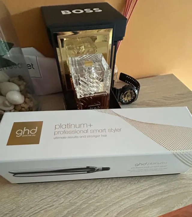 Piastra per capelli GHD Platinum+ Professional Smart Styler