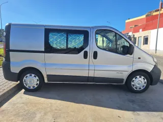 Nissan Primastar 2003