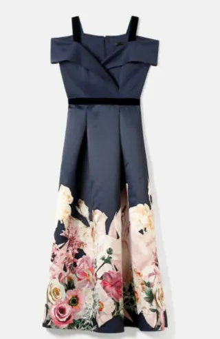 Vestido de fiesta gris con flores