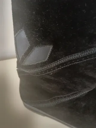 Stivali camoscio nero lana