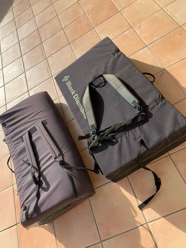 Crashpads Black Diamond y Simond