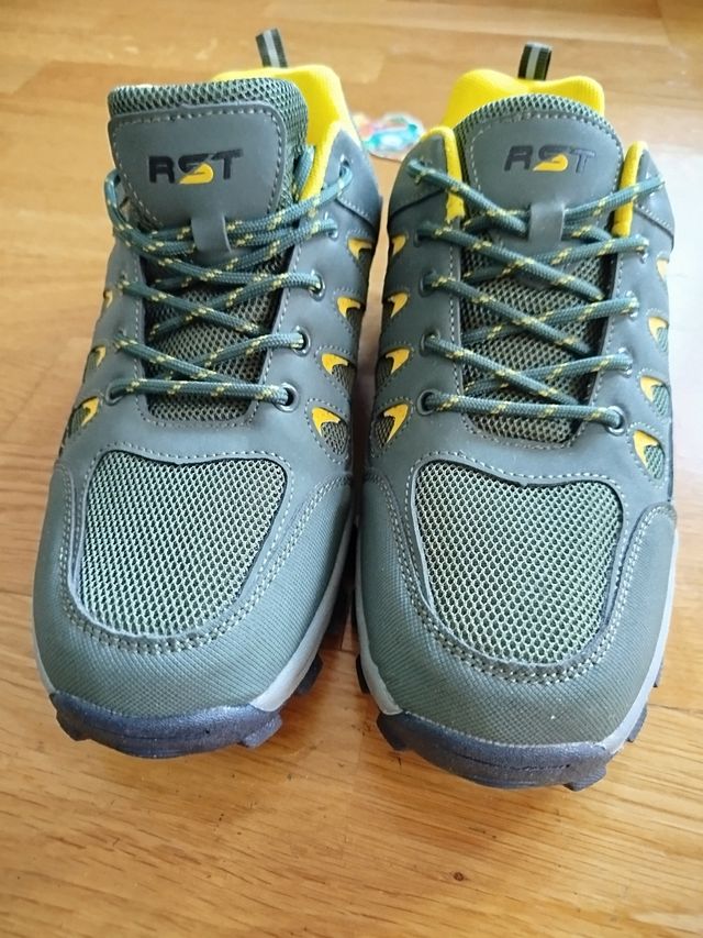 Zapatillas RST senderismo verde y amarillo