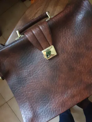 Borsa 24 ore in pelle marrone