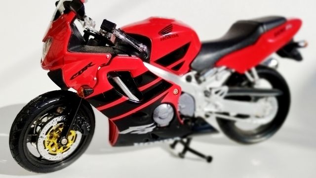 Honda CBR 600 F4 miniatura 1.12