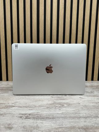 MacBook Pro 13" 2016 i5 8gb 256gb SSD