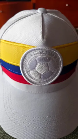 Gorra Colombiana Bordada