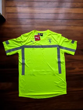 Camiseta Ferrari Puma Talla L Verde