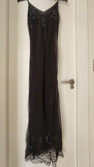 Vestido fiesta largo negro