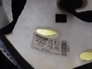 Casco Kiddy by Decathlon Dinosaurios