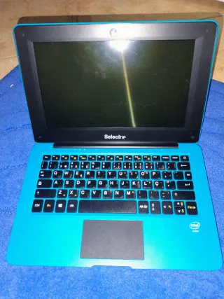 Notebook Selecline Blu non so se funziona