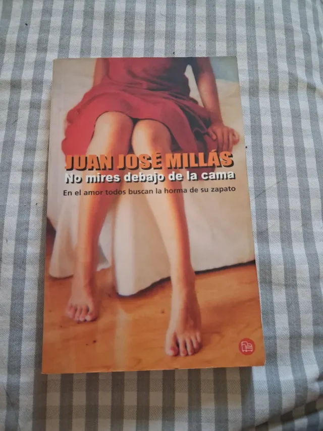 No mires debajo de la cama