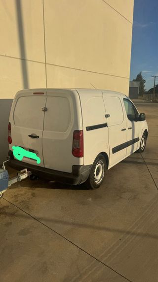 DJI Agras T25 + Furgoneta + Remolque