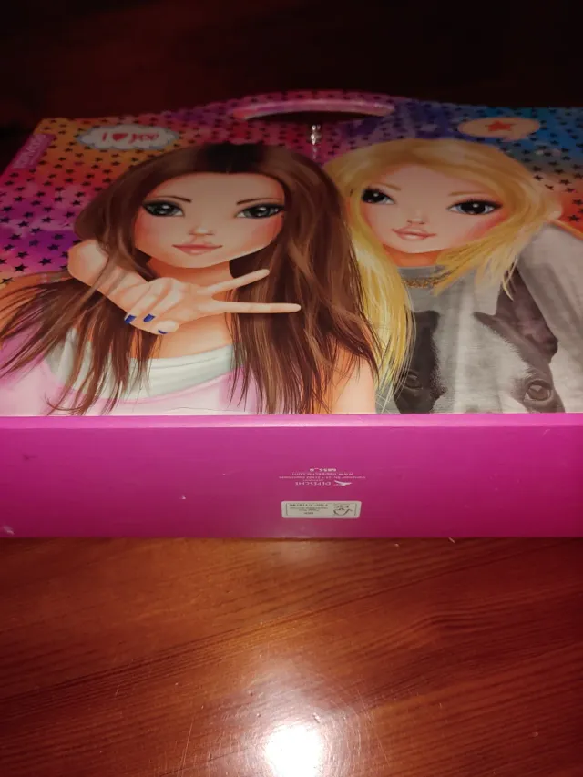 Carpeta Top Models tipo Viloín