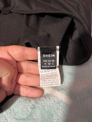 Body Negro Shein cruzado en la espalda