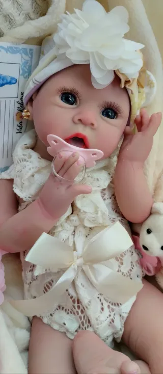 Bebé Reborn Silicona  completamente 51cm