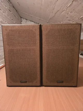 Dos Altavoces ADVENT 2002 para Reparar.