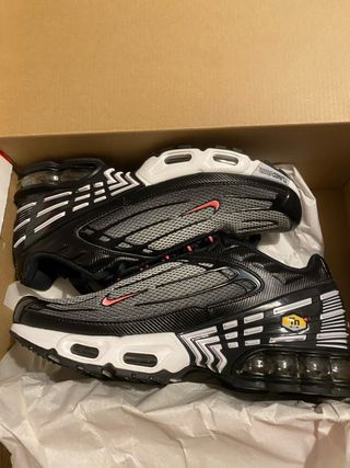 Nike Air Max Plus III TN Negro Rosa