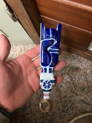 Figura Sargadelos Mano Rock & Roll