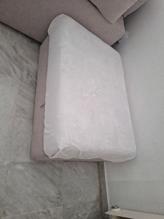 Puff/Sofá Beige Muy Cómodo Como Nuevo