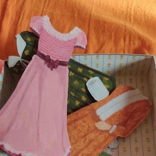 Muñecas de cartón para vestir