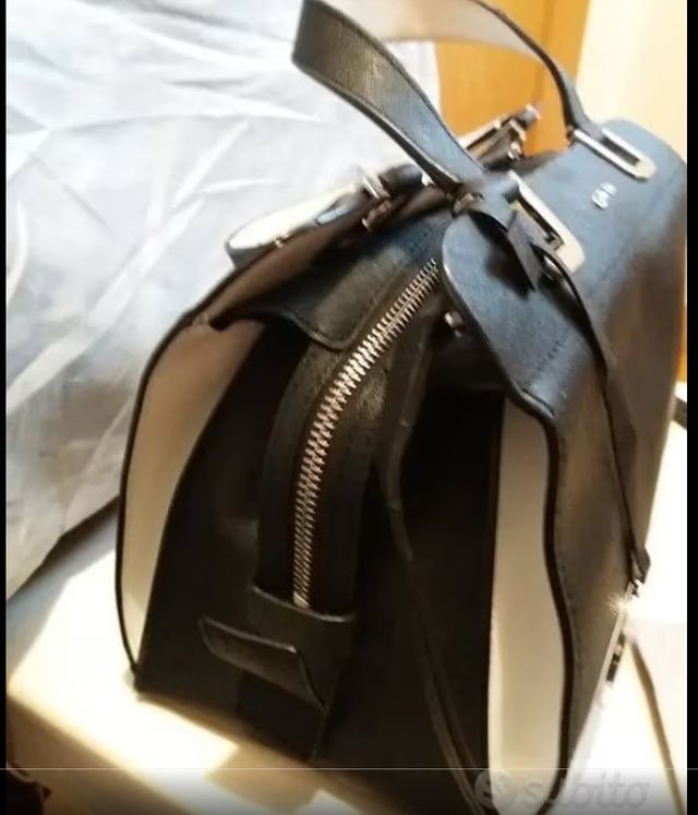 Bolso Calvin Klein Negro