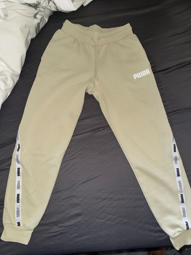 Tuta Puma completa beige