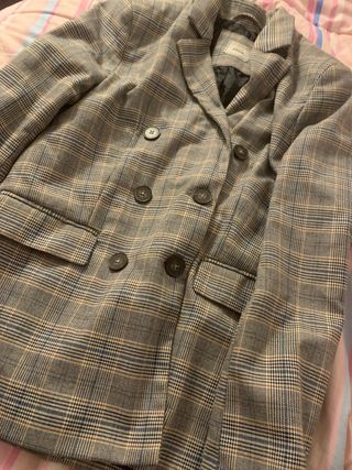 Chaqueta de cuadros gris