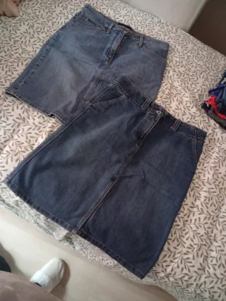 Dos faldas vaqueras azules