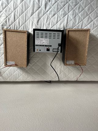 Minicadena Sony Negra y Plateada