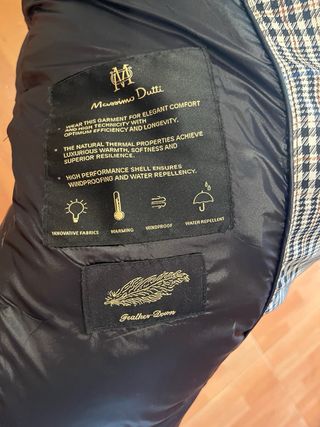 Plumas de cuadros Massimo Dutti