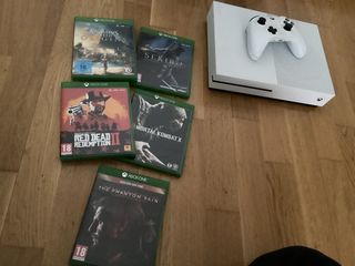 Xbox One 500GB + 5 Juegos