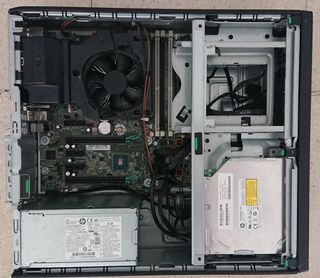 HP Z240 Workstation SFF Ordenador Compacto