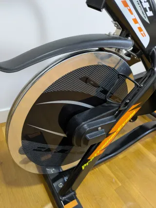 Bicicleta Spinning BH Duke retrofitada