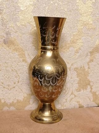 Vaso in ottone artigianato indiano