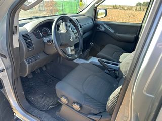 Nissan Pathfinder 2.5 dci 174cv