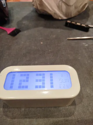 Reloj Despertador Daewoo Blanco