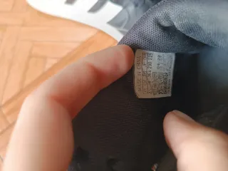 Zapatillas Adidas caña alta negras