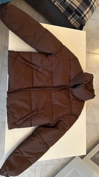 Cazadora acolchada marrón