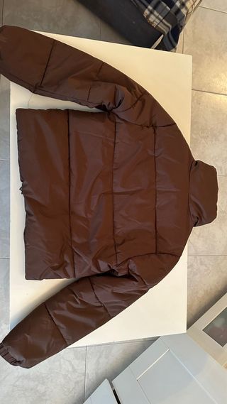 Cazadora acolchada marrón