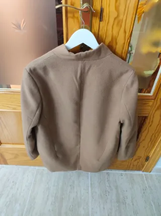 Chaqueta Zara marrón