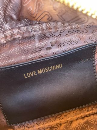 Riñonera Love Moschino is