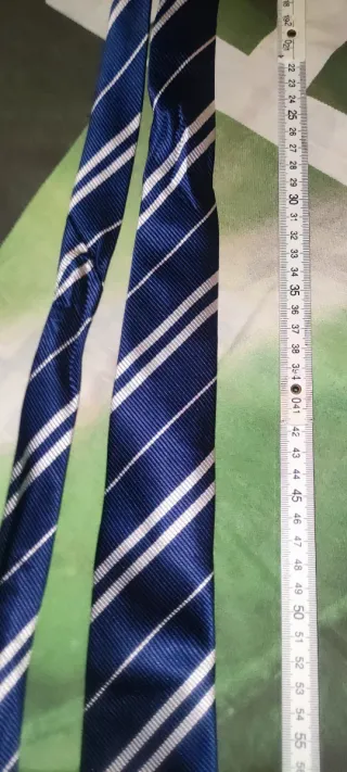 Corbata Harry Potter Ravenclaw Azul y Blanca